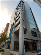 鄰近潤泰金融大樓(純辦)社區推薦-信豐利大廈，位於台北市大安區
